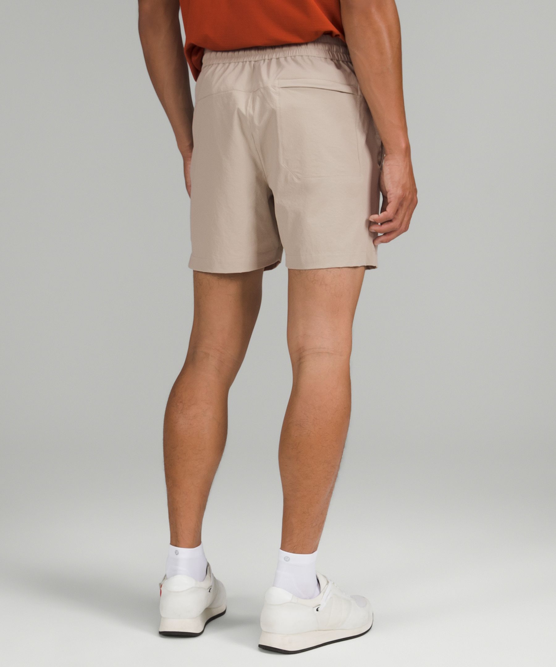 Lululemon Shorts Herre Beige | 56802-QECT