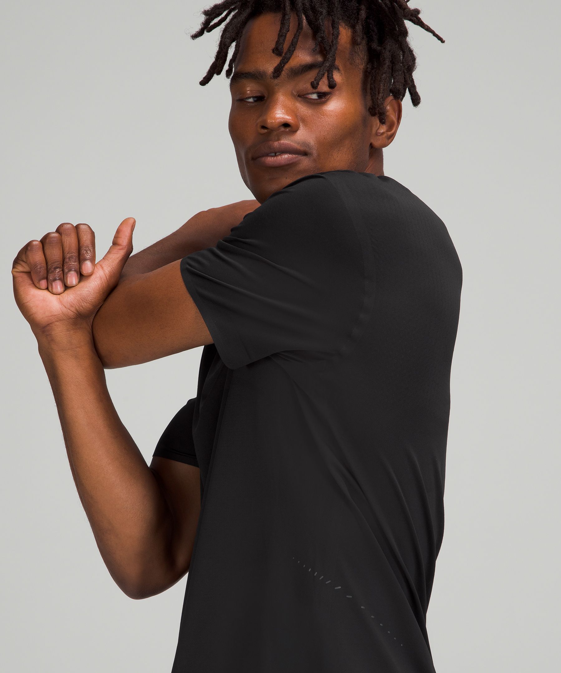 Lululemon Topper Herre Svarte | 86352-ANTH